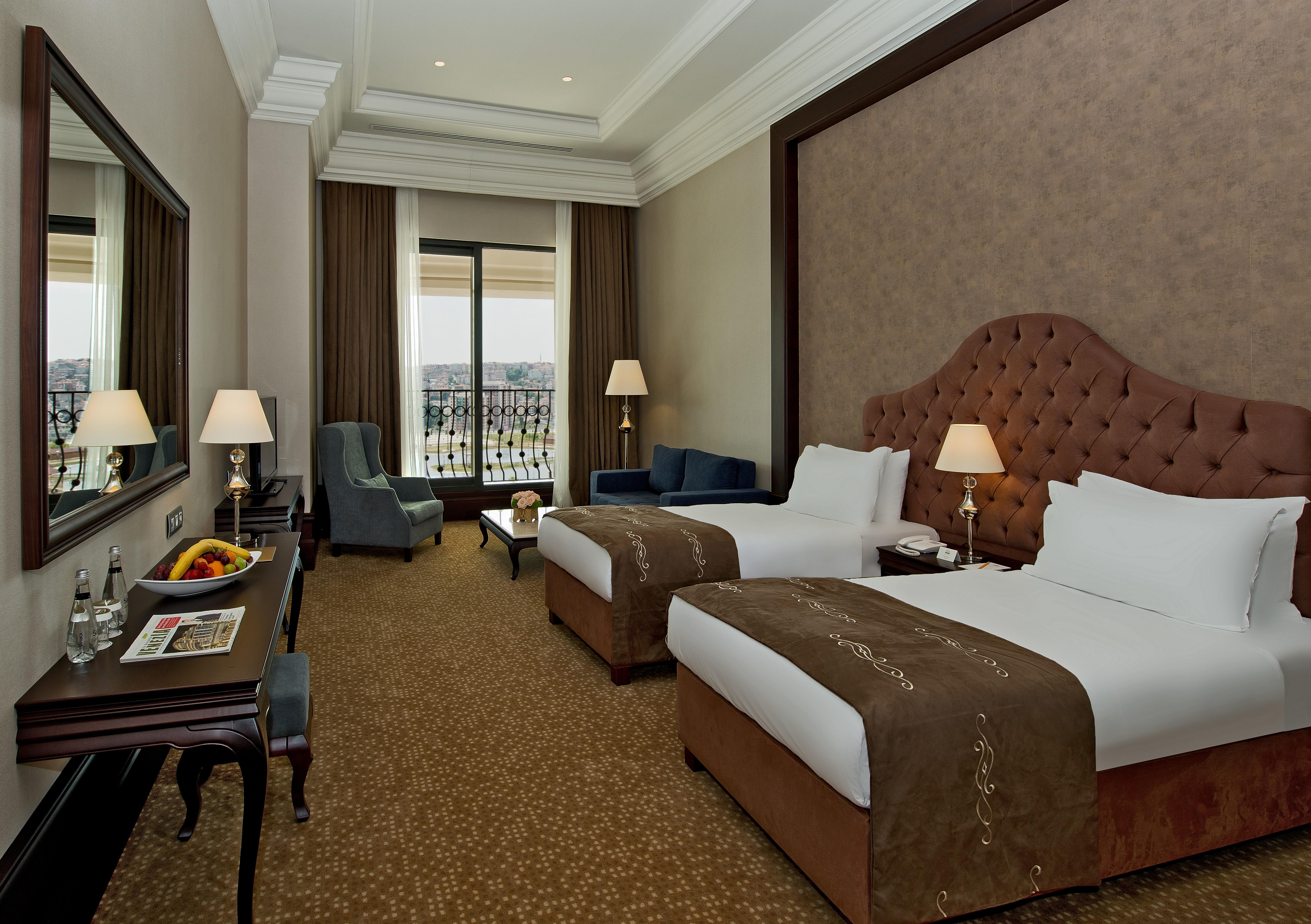 Vialand Palace Hotel Istambul Exterior foto