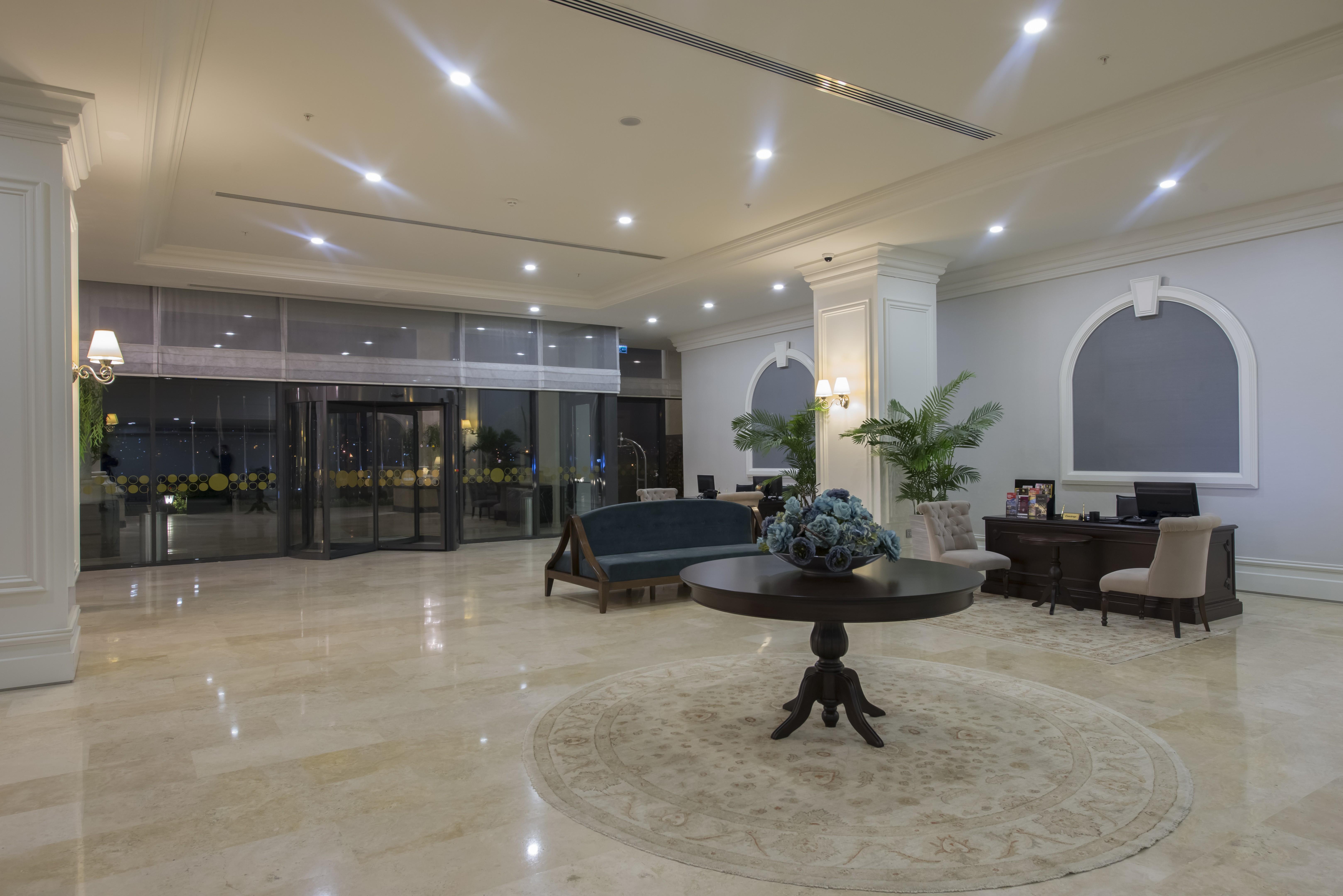 Vialand Palace Hotel Istambul Exterior foto