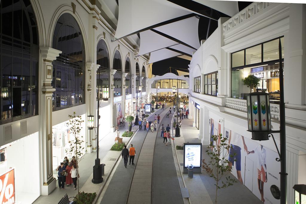 Vialand Palace Hotel Istambul Exterior foto
