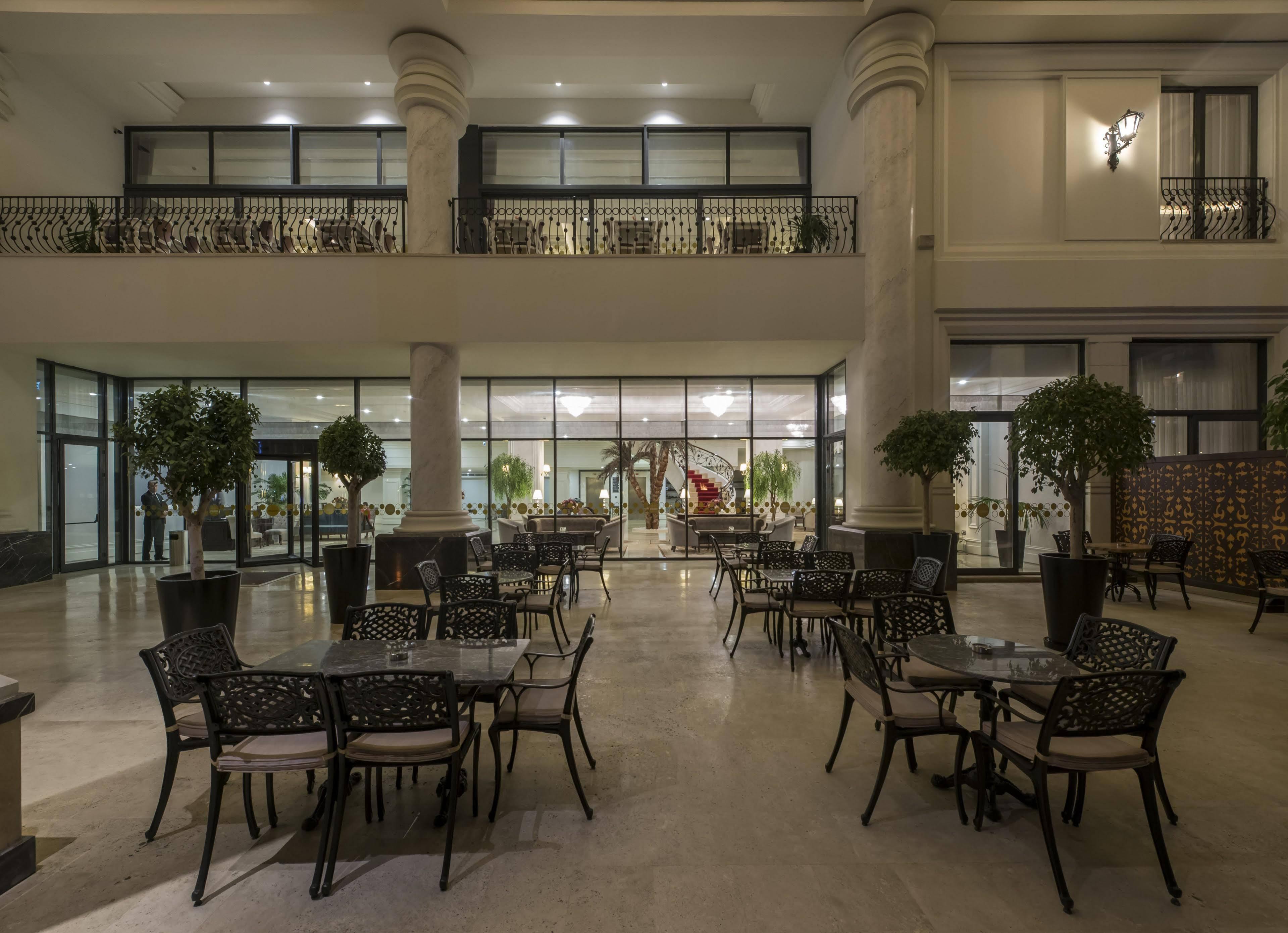 Vialand Palace Hotel Istambul Exterior foto